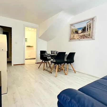 Apartament Nuits De Boheme Entre Et Yourhosthelper *